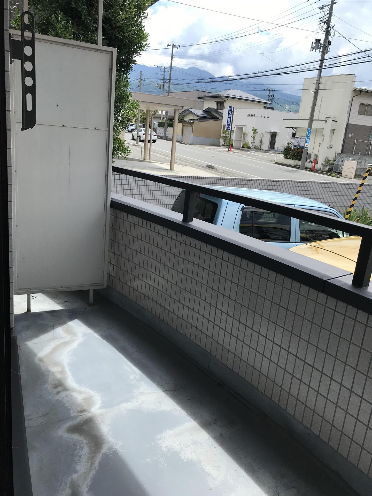 バルコニー　ベランダ