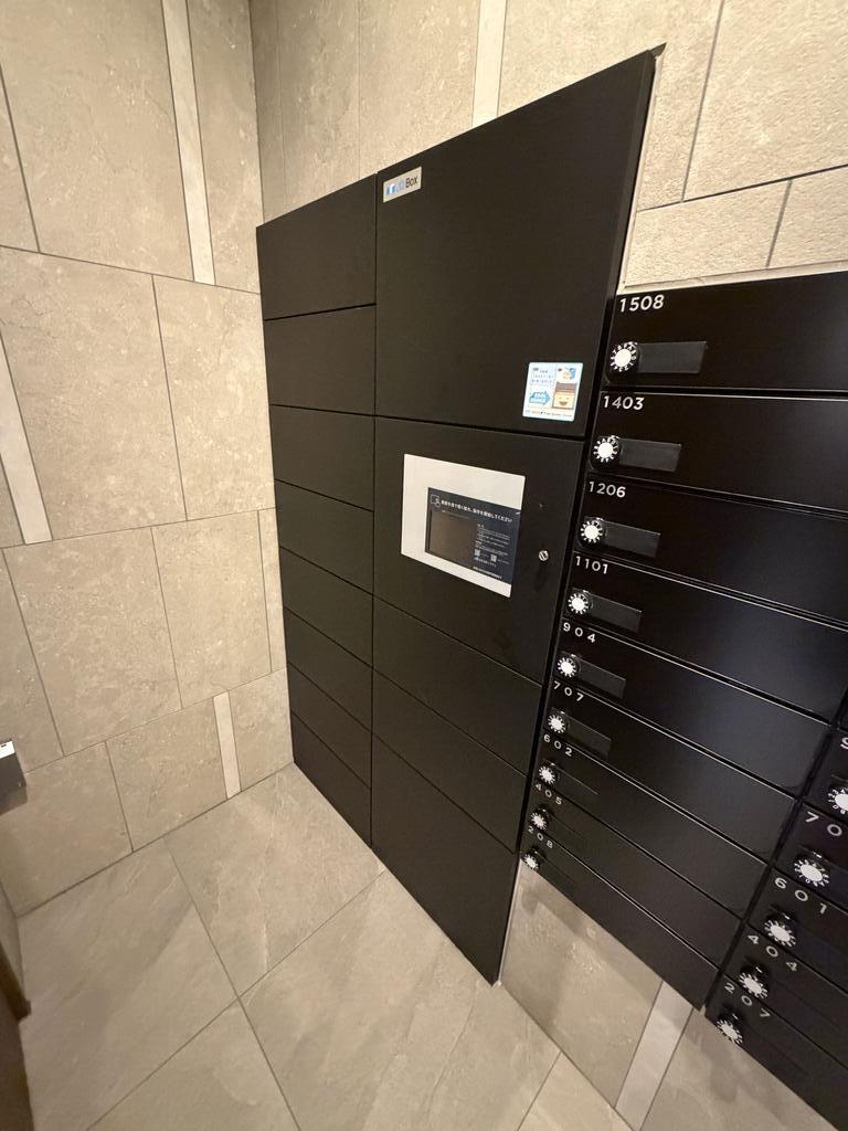 スプランディッド上本町WESTの外観写真