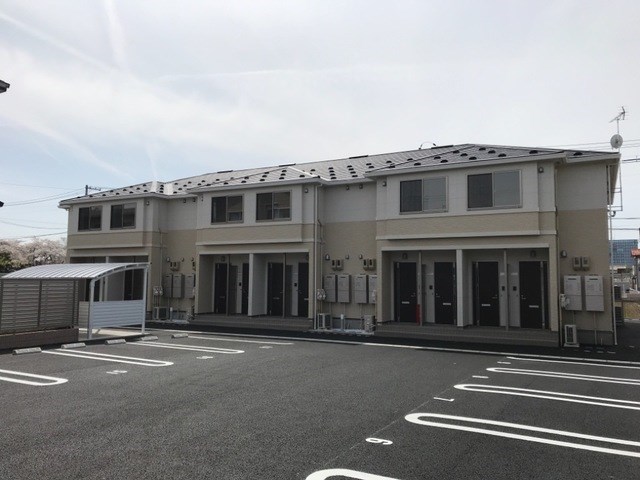 建物外観　2018年施工のアパートです
