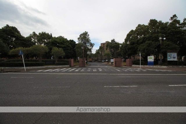 大学・短大　鹿屋体育大学（大学・短大）まで744m