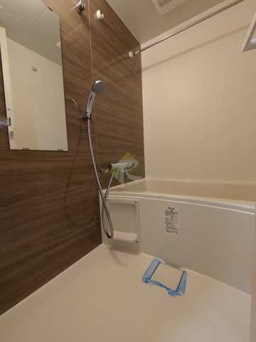 バス・シャワールーム　別部屋参考写真