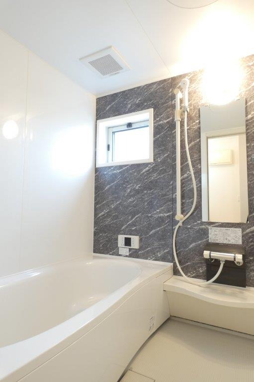バス・シャワールーム　図面と現状に相違がある場合には現状を優先