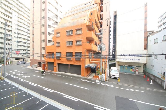 眺望　CREST COURT DOSHIN