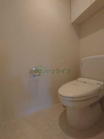 トイレ　別部屋参考写真となります。