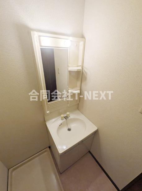洗面設備　他号室の写真です。