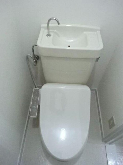 ホワイティM&Tのトイレ写真
