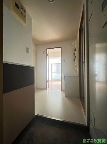 ミーネ新町弐番館の玄関写真