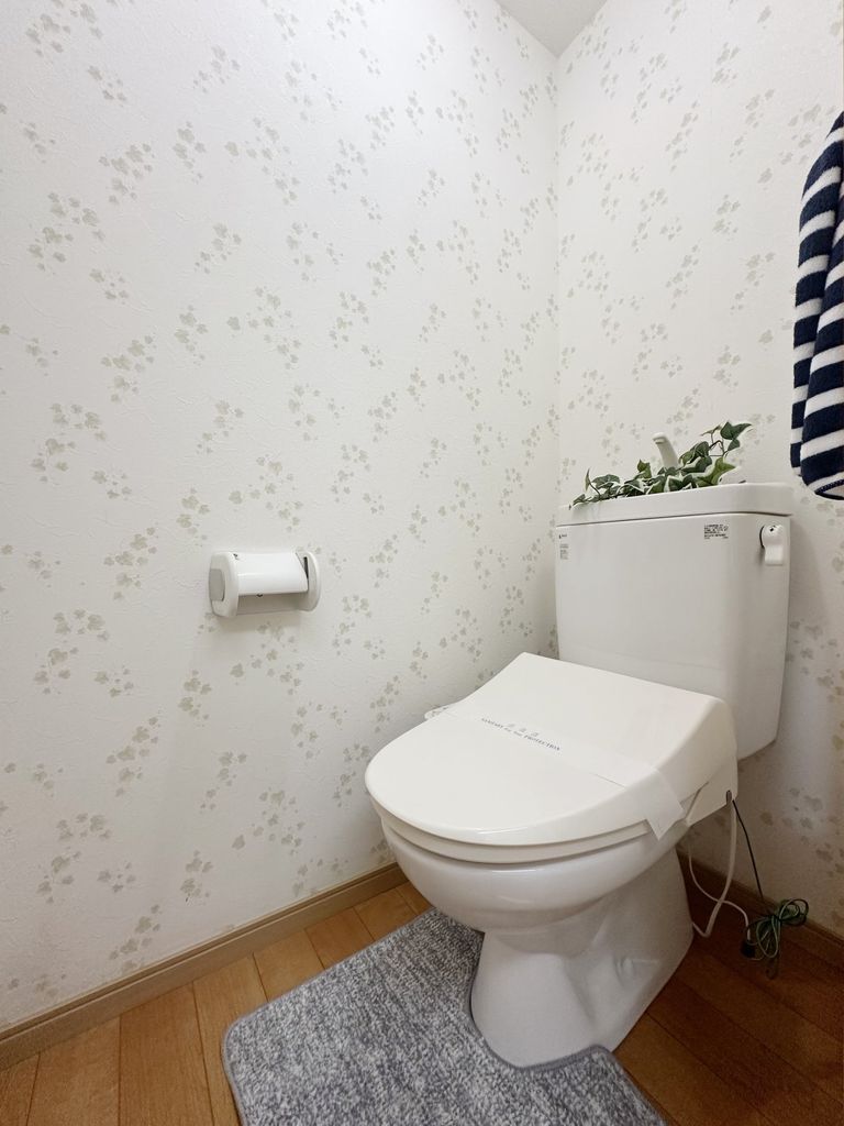 京王高尾線 高尾駅 徒歩8分 2階建 築19年のトイレ写真
