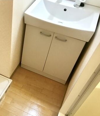 西武新宿線 新所沢駅 徒歩18分 3階建 築15年の内装写真
