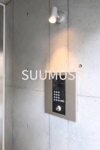 都営大江戸線 西新宿五丁目駅 徒歩4分 3階建 築9年の外観写真