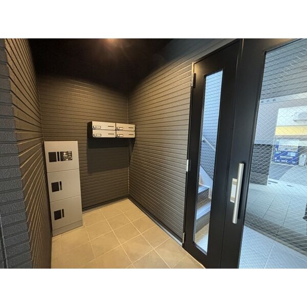 近鉄大阪線 弥刀駅 徒歩11分 3階建 築3年の外観写真