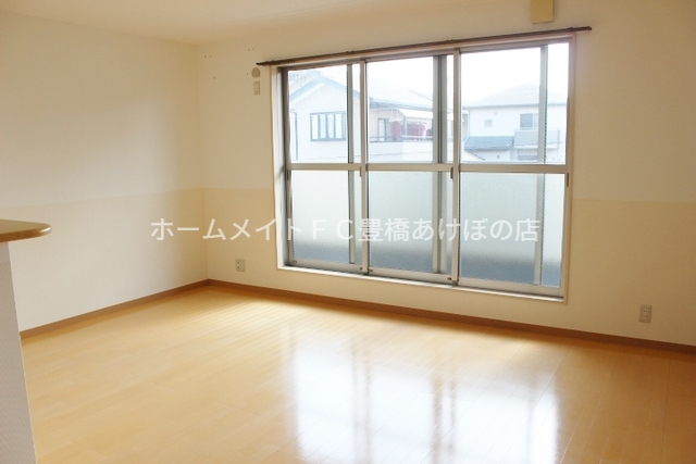 居室・リビング　同型別部屋写真