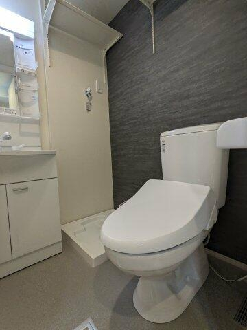 トイレ　別部屋参考写真