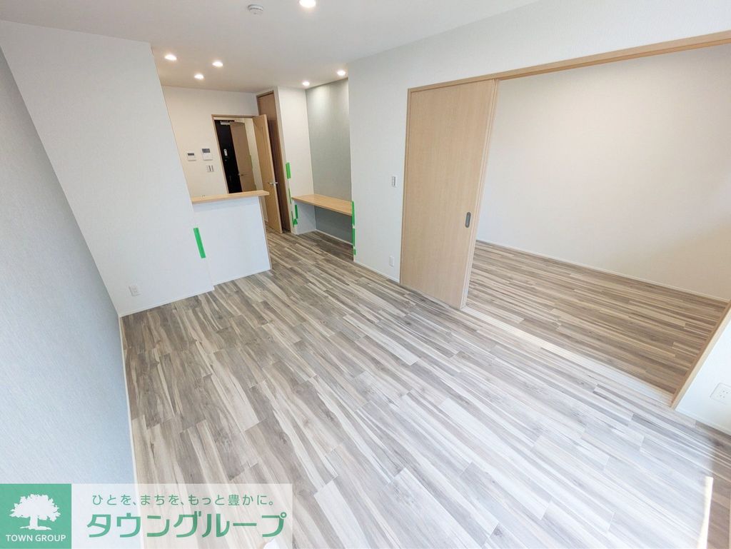 居室・リビング　別号室参考写真