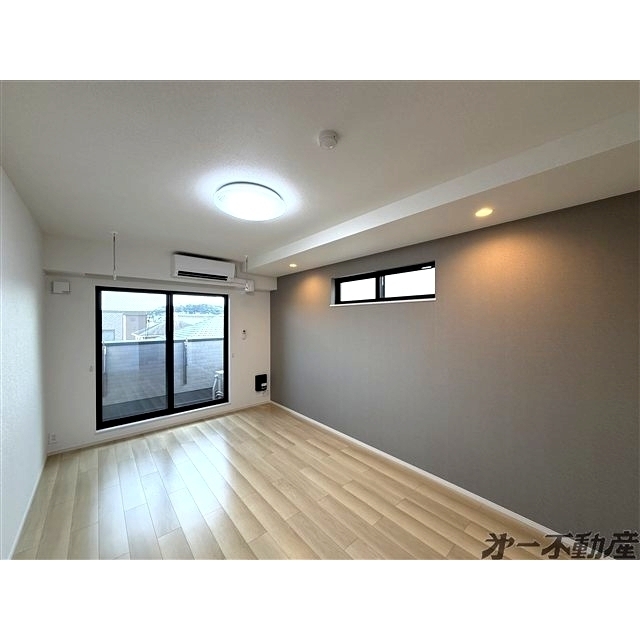 建物外観　洋室