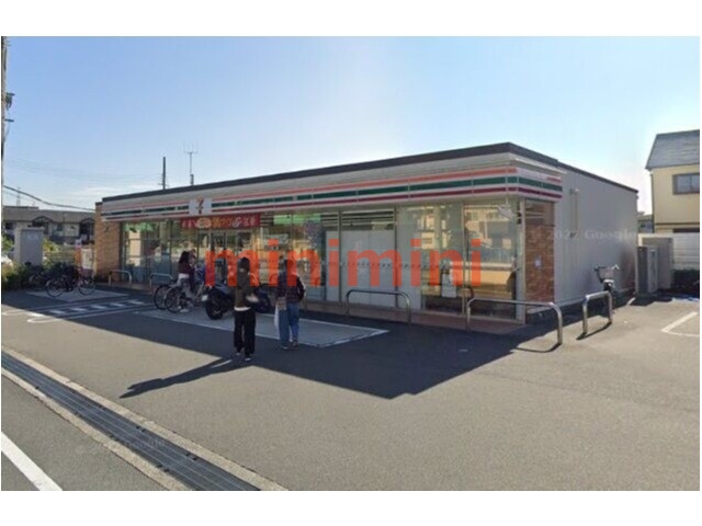 コンビニ　セブンイレブン茨木鮎川1丁目店（コンビニ）まで197m