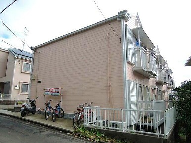 神奈川県横浜市青葉区鉄町（アパート）の賃貸物件の外観