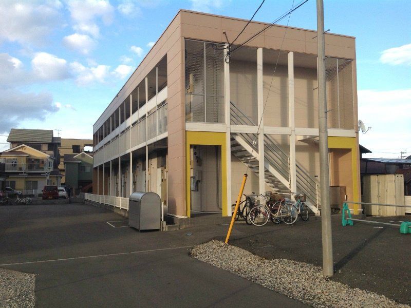 神奈川県平塚市西真土１（アパート）の賃貸物件の外観