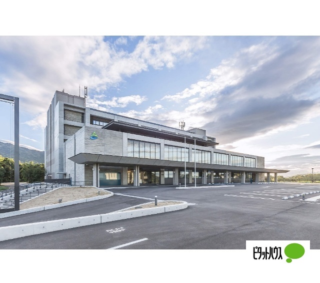 役所　海南市役所（役所）まで2045m