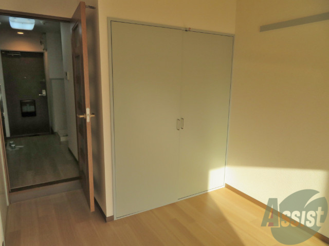 収納　収納スペースがあるので、荷物が多い方でも安心。