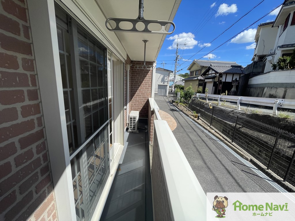 バルコニー　東向きです。