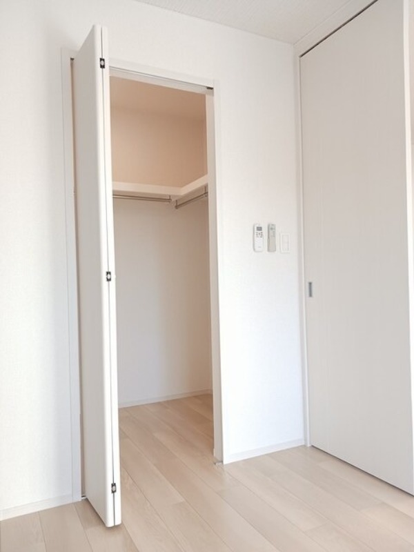 収納　図面と現状に相違がある場合には現状を優先