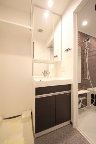 洗面設備　アルグラッド梅田WEST