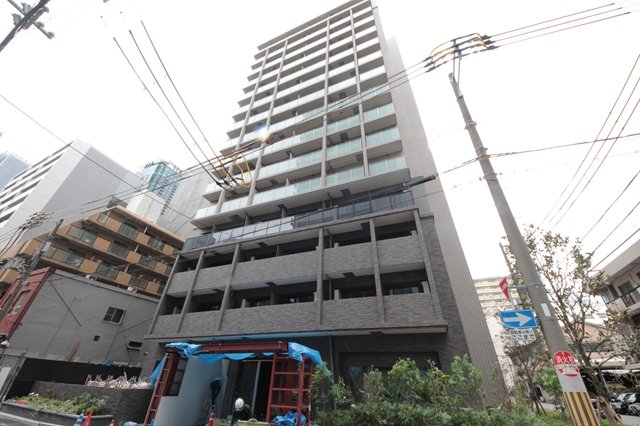 建物外観　アルグラッド梅田WEST