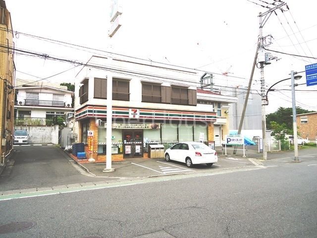 【町田市玉川学園のマンションのコンビニ】