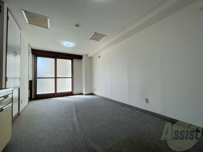 居室・リビング　明るいお部屋は気持ちよく過ごせそうですね。