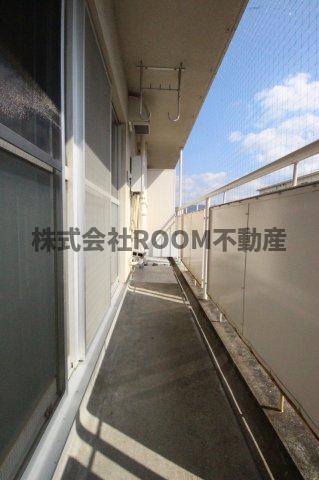 バルコニー　お洗濯にも便利なバルコニー付き