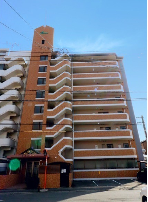 建物外観　落ち着いた雰囲気の外観です