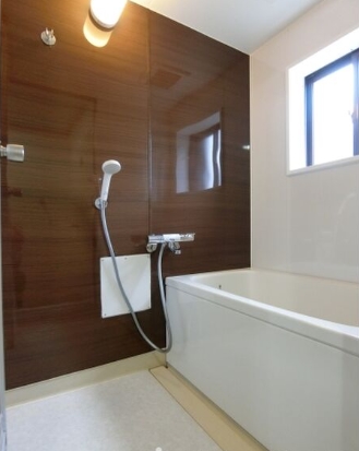 バス・シャワールーム　別部屋参考画像