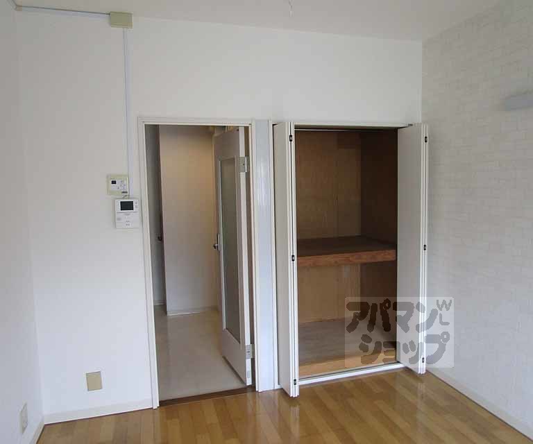 居室・リビング　１０１