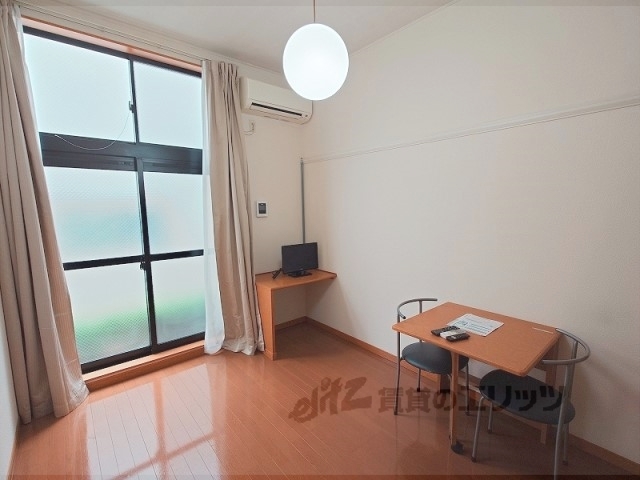 居室・リビング　洋室