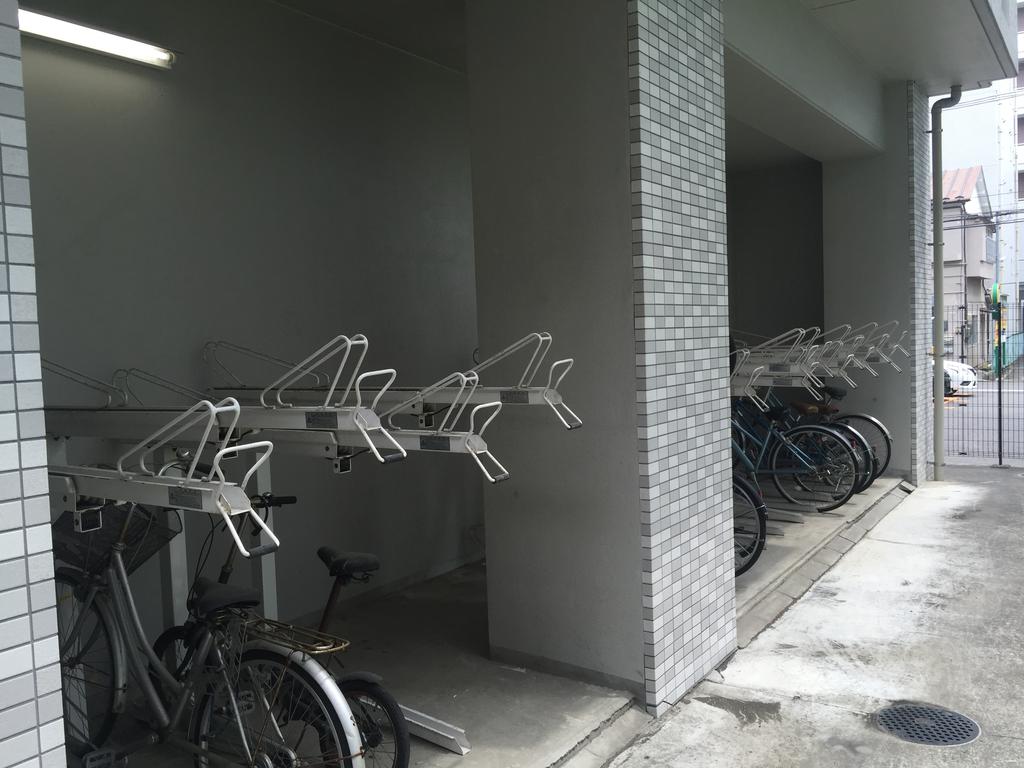 その他　駐輪場は無料で利用できます