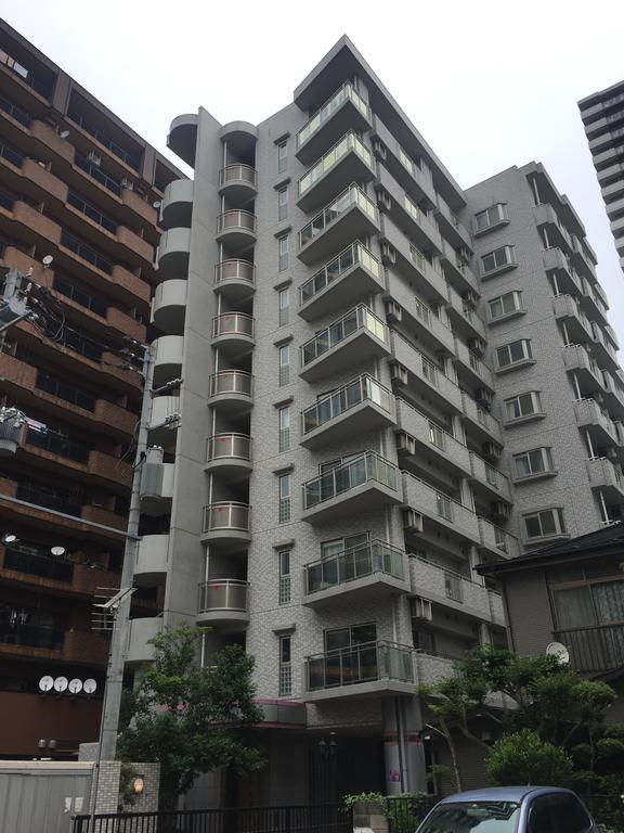 建物外観　勾当台公園駅から徒歩６分のオートロック付きマンションです。