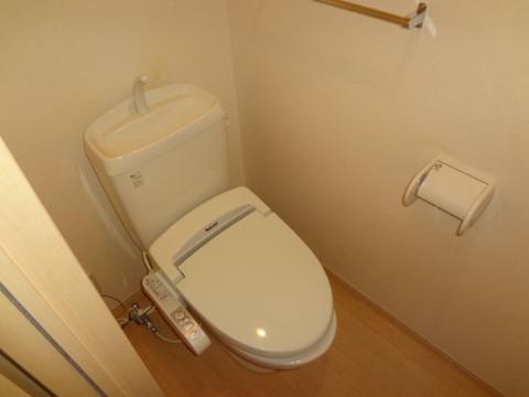 トイレ　シャワー付トイレ