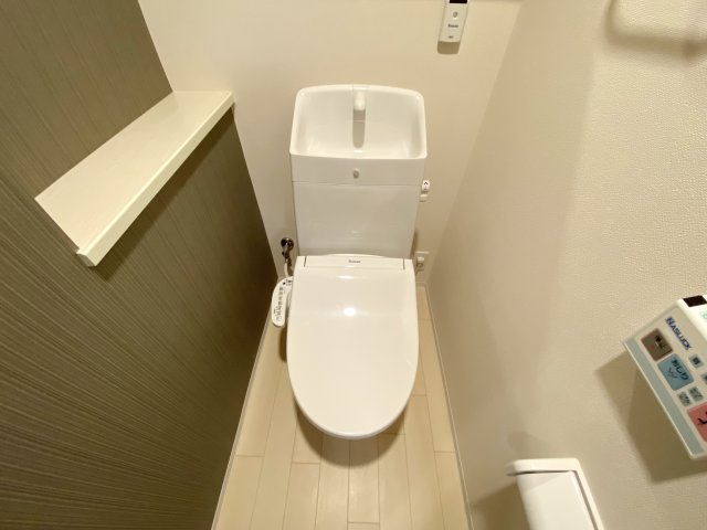 トイレ　イメージ