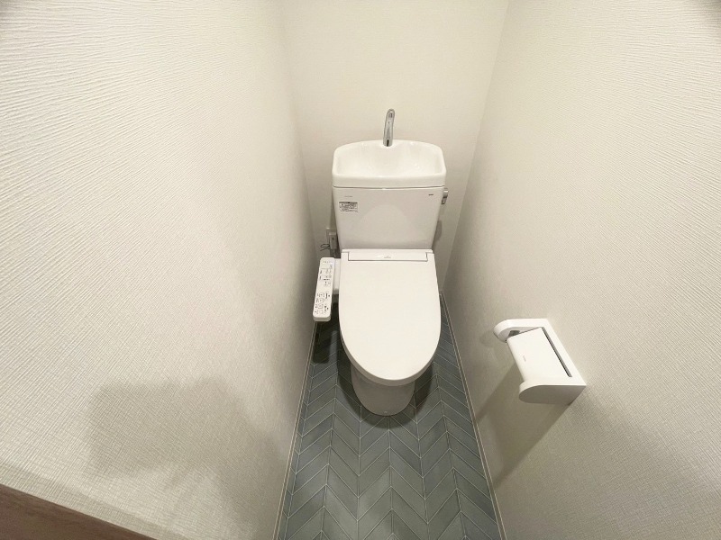アヴェニール中崎のトイレ写真