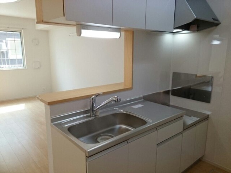 キッチン　図面と現状に相違がある場合には現状を優先