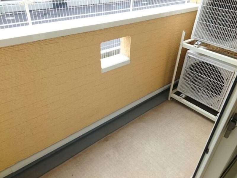 バルコニー　図面と現状に相違がある場合には現状を優先