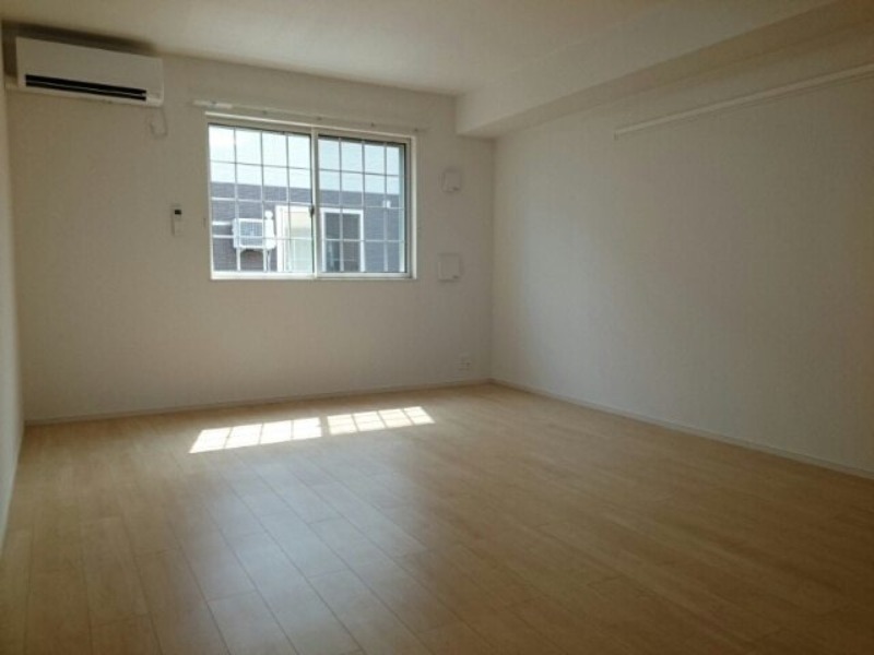 居室・リビング　図面と現状に相違がある場合には現状を優先