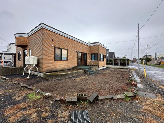 建物外観　平屋の４LDK