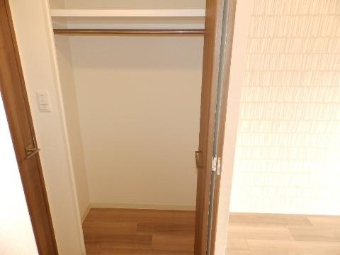 収納　クローゼット