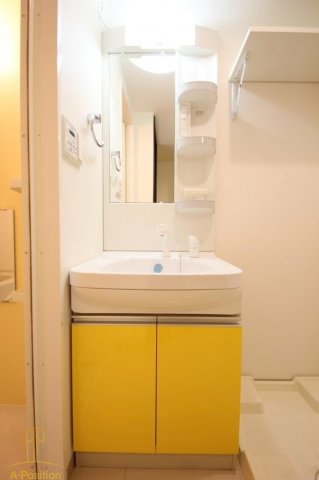 洗面設備　ビガーポリス143松ヶ枝町