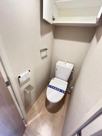 トイレ　別号室参考写真