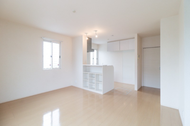 居室・リビング　図面と現状に相違がある場合には現状を優先