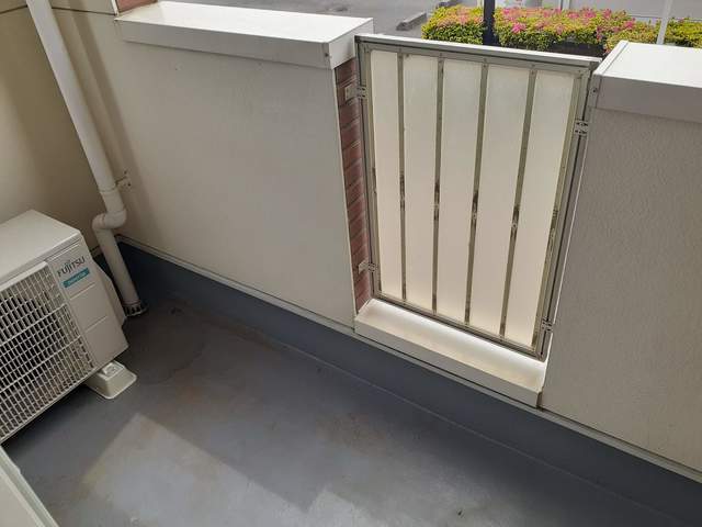 バルコニー　バルコニー