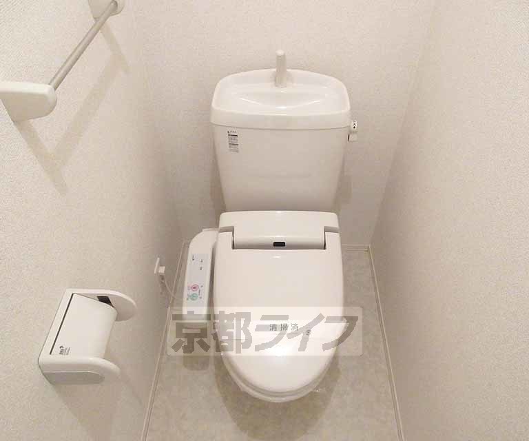 トイレ　ウォッシュレットついてます！